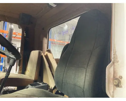 FREIGHTLINER FLC Cab Assembly