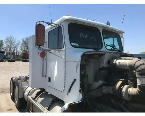 FREIGHTLINER FLC Cab Assembly