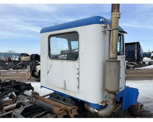 FREIGHTLINER FLC Cab Assembly