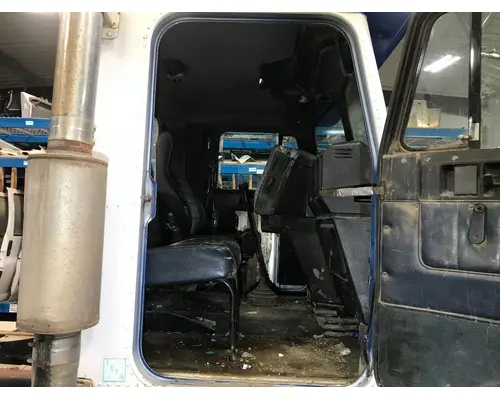 FREIGHTLINER FLC Cab Assembly