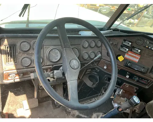FREIGHTLINER FLC Cab Assembly