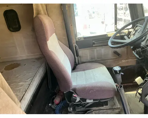 FREIGHTLINER FLC Cab Assembly