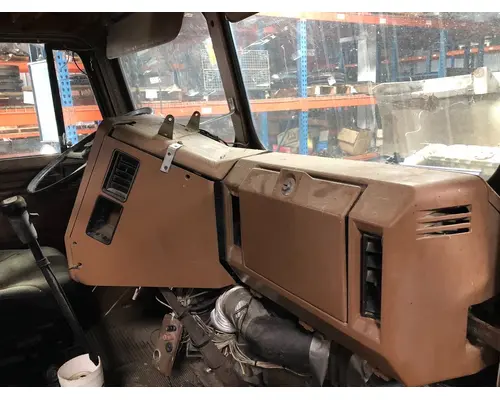 FREIGHTLINER FLC Dash Assembly