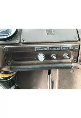 FREIGHTLINER FLC Dash Assembly