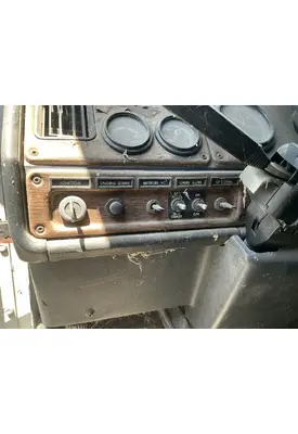 FREIGHTLINER FLC Dash/Console Switch