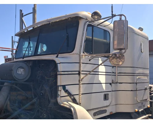 FREIGHTLINER FLC Door Assembly, Front