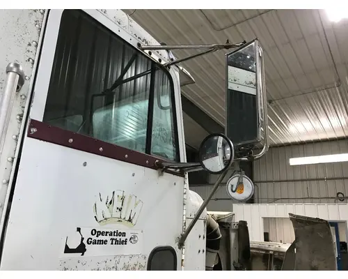 FREIGHTLINER FLC Door Mirror
