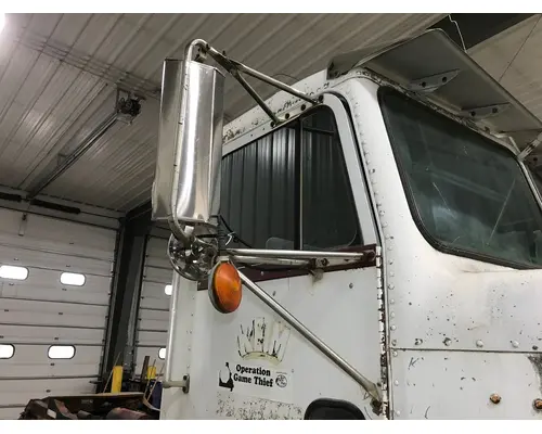 FREIGHTLINER FLC Door Mirror