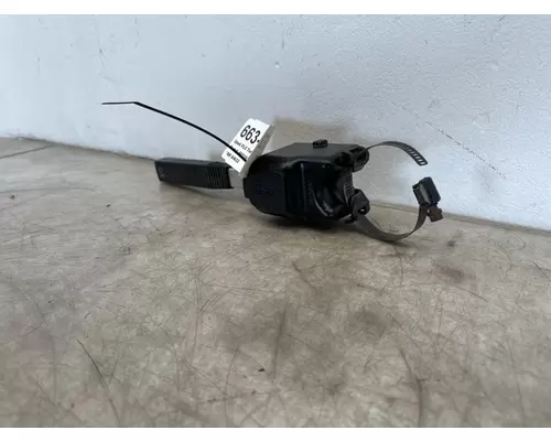 FREIGHTLINER FLC Front Lamp (Turn Signal)