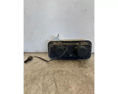 FREIGHTLINER FLC Headlamp Assembly