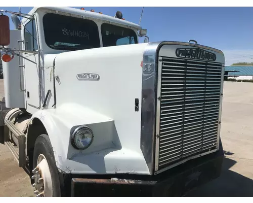 FREIGHTLINER FLC Hood