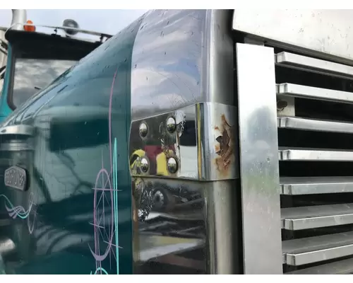 FREIGHTLINER FLC Hood