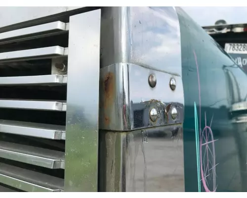 FREIGHTLINER FLC Hood