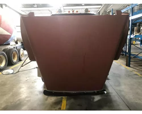 FREIGHTLINER FLC Hood