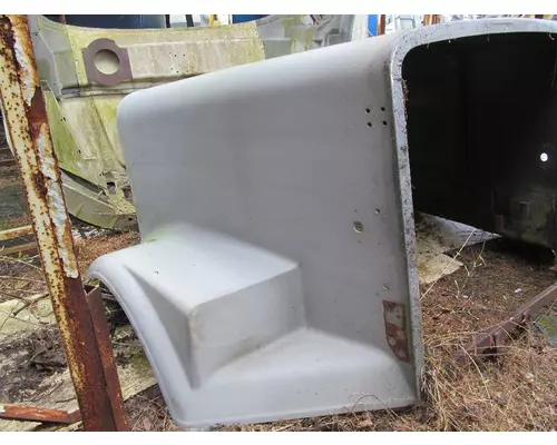 FREIGHTLINER FLC Hood