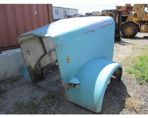 FREIGHTLINER FLC Hood