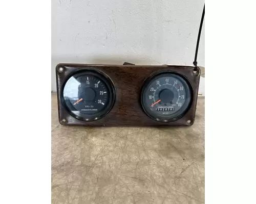 FREIGHTLINER FLC Instrument Cluster