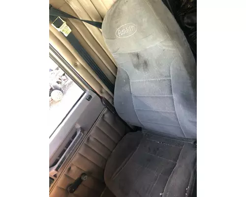 FREIGHTLINER FLC Seat (non-Suspension)