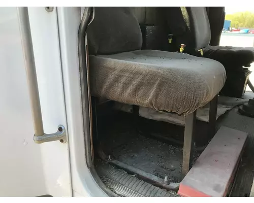 FREIGHTLINER FLC Seat (non-Suspension)