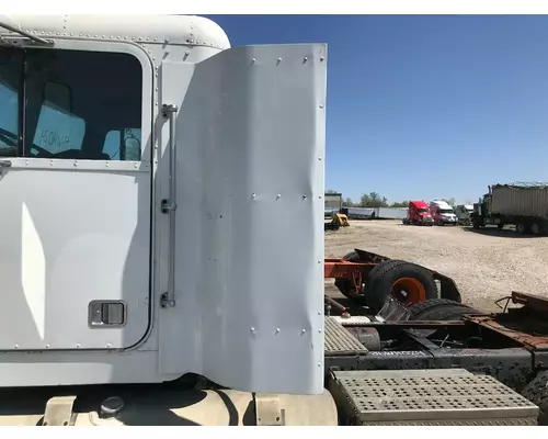 FREIGHTLINER FLC Sleeper Fairing