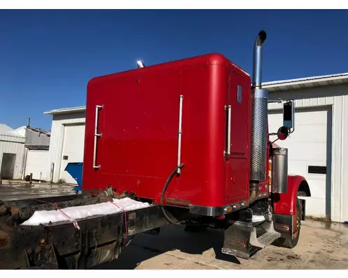 FREIGHTLINER FLC Sleeper