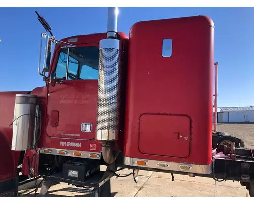 FREIGHTLINER FLC Sleeper