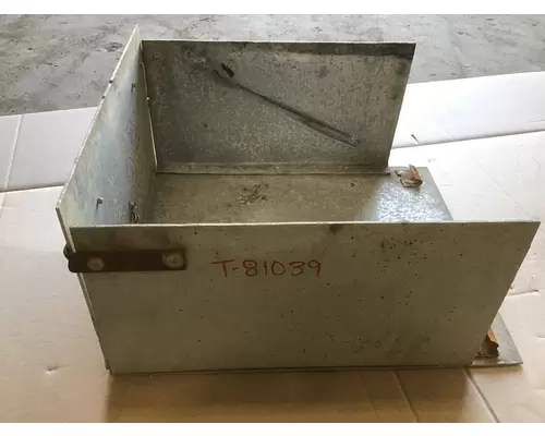 FREIGHTLINER FLD 120 Battery Box Cover