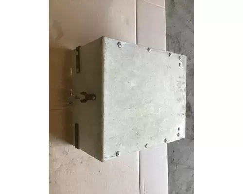 FREIGHTLINER FLD 120 Battery Box