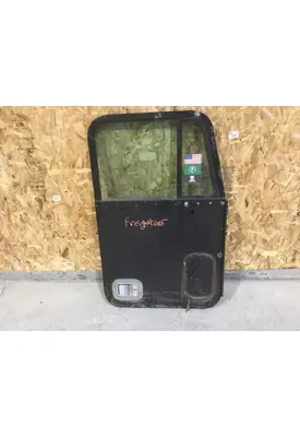 FREIGHTLINER FLD 120 DOOR-FRONT