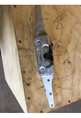 FREIGHTLINER FLD 120 DOOR PARTS