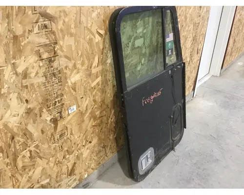 FREIGHTLINER FLD 120 Door Assembly, Front
