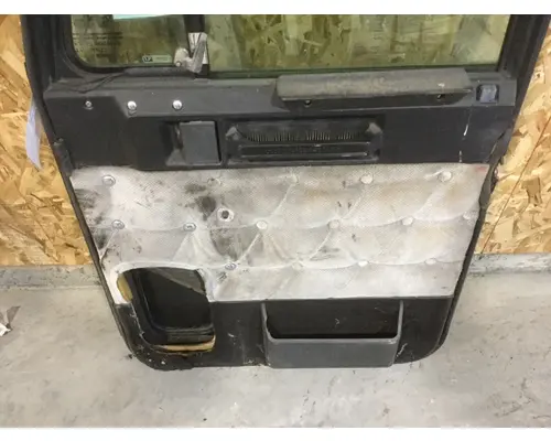 FREIGHTLINER FLD 120 Door Assembly, Front