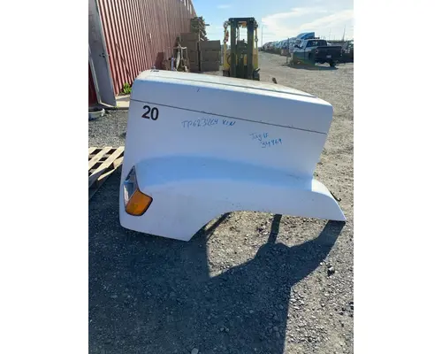 FREIGHTLINER FLD 120 HOOD