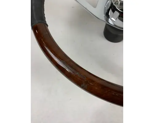 FREIGHTLINER FLD 120 STEERING WHEEL