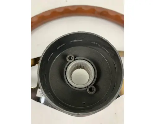 FREIGHTLINER FLD 120 STEERING WHEEL
