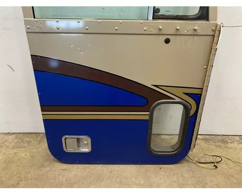 FREIGHTLINER FLD Classic Door Assembly, Front