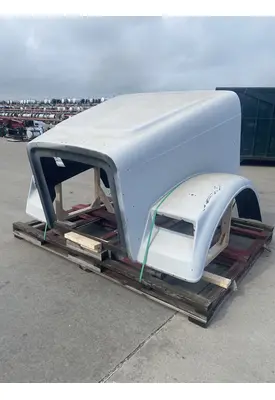 FREIGHTLINER FLD Classic Hood