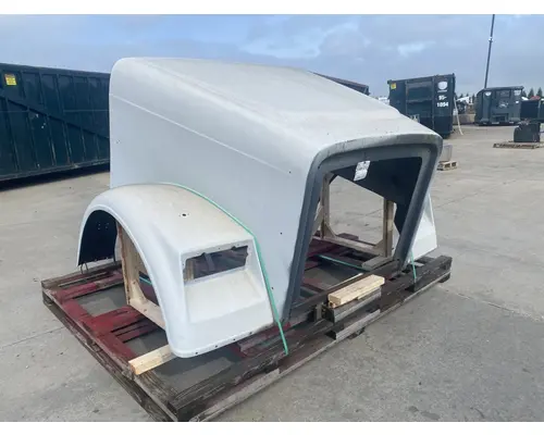 FREIGHTLINER FLD Classic Hood