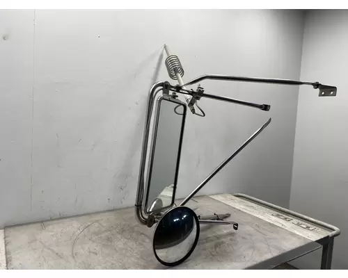 FREIGHTLINER FLD Classic Mirror (Side View)