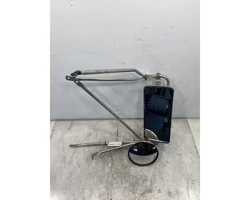 FREIGHTLINER FLD Classic Mirror (Side View)