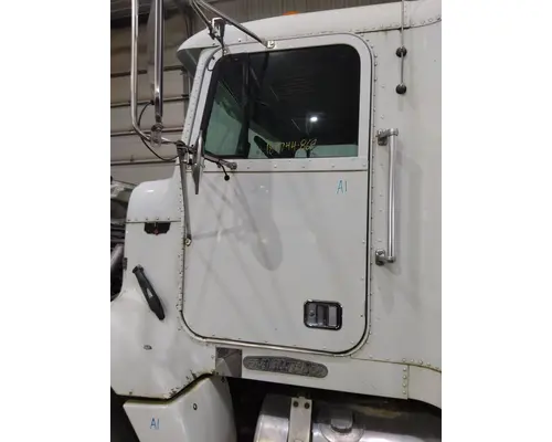 FREIGHTLINER FLD112 1988-2003 DOOR ASSEMBLY, FRONT