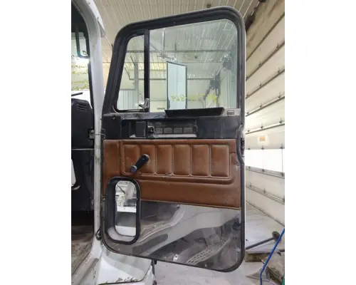 FREIGHTLINER FLD112 1988-2003 DOOR ASSEMBLY, FRONT