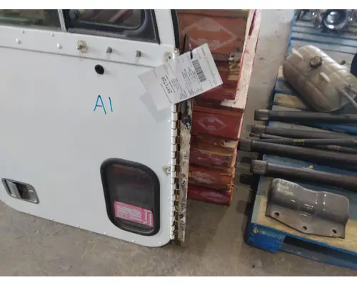 FREIGHTLINER FLD112 1988-2003 DOOR ASSEMBLY, FRONT