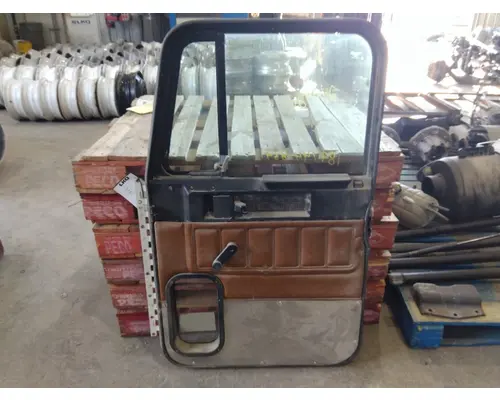 FREIGHTLINER FLD112 1988-2003 DOOR ASSEMBLY, FRONT