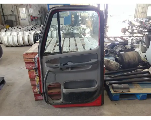 FREIGHTLINER FLD112 1988-2003 DOOR ASSEMBLY, FRONT
