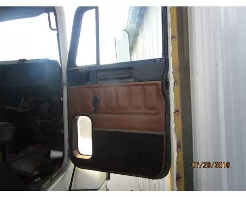FREIGHTLINER FLD112 1988-2003 DOOR ASSEMBLY, FRONT