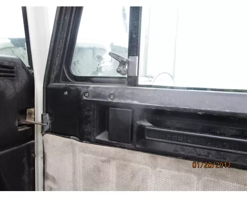FREIGHTLINER FLD112 1988-2003 DOOR ASSEMBLY, FRONT