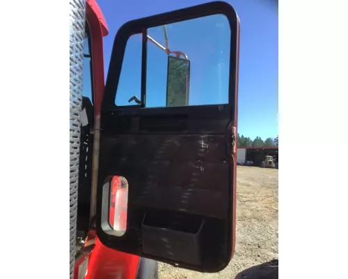 FREIGHTLINER FLD112 SD DOOR ASSEMBLY, FRONT
