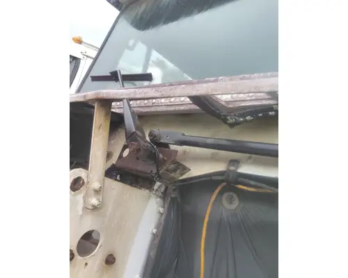 FREIGHTLINER FLD112 SD WINDSHIELD WIPER ASSEMBLY