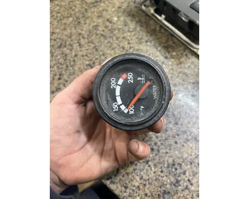 FREIGHTLINER FLD112SD Gauges (all)